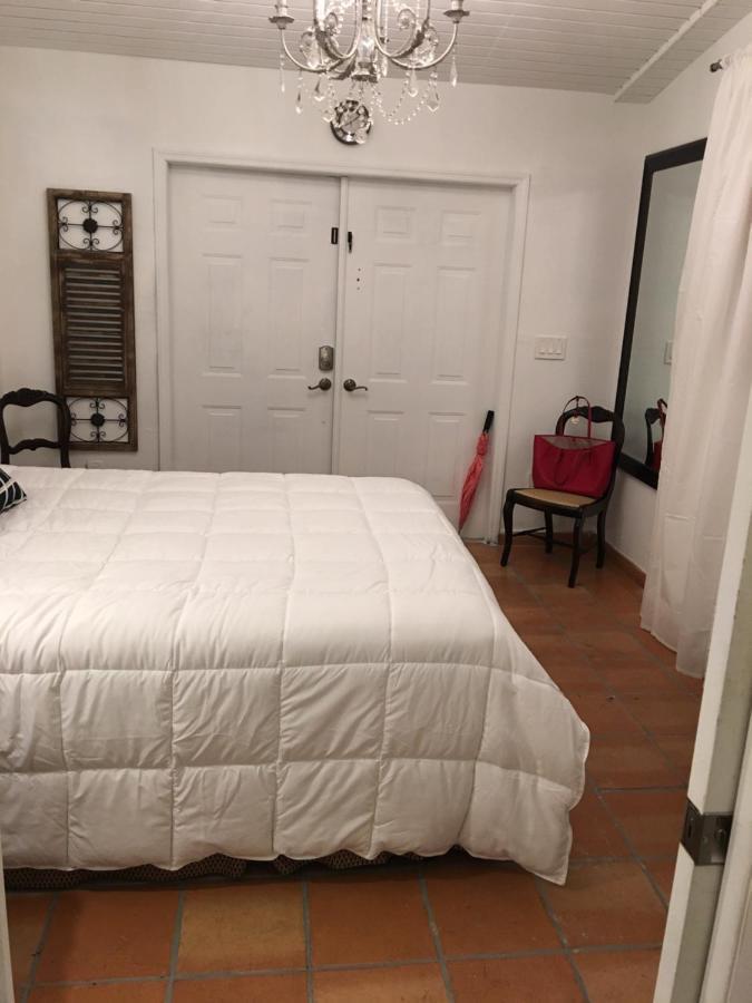 Private Loft In The Heart Of Little Havana ไมอามี ภายนอก รูปภาพ