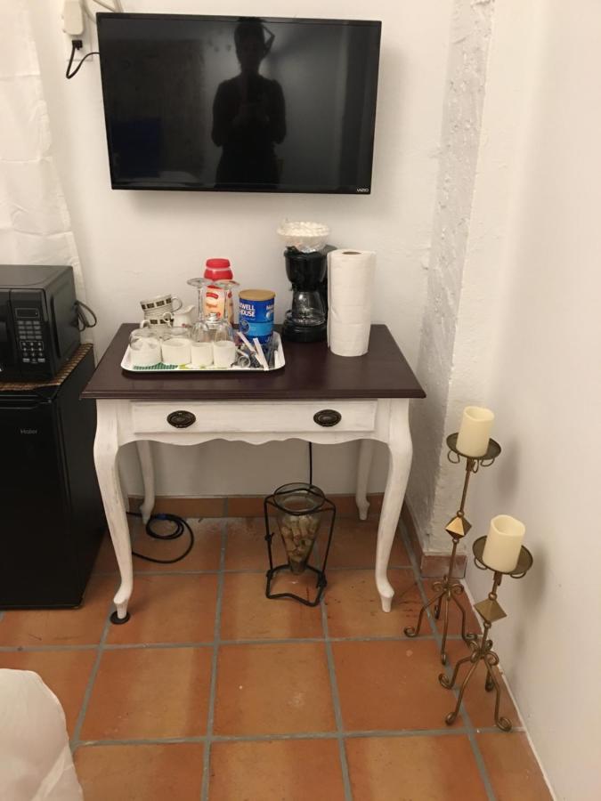 Private Loft In The Heart Of Little Havana ไมอามี ภายนอก รูปภาพ